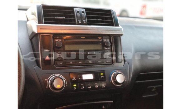 Buy Import Toyota Prado White Car in Import - Dubai in Central Buy Import Toyota Prado White Car in Import - Dubai in Central