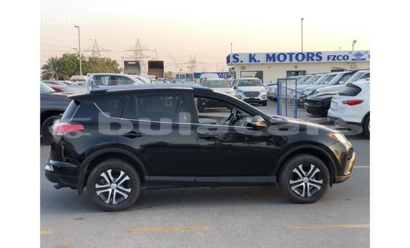 Buy Import Toyota 4Runner Black Car in Import - Dubai in Central Buy Import Toyota 4Runner Black Car in Import - Dubai in Central