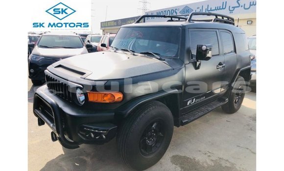 Buy Import Toyota FJ Cruiser Black Car in Import - Dubai in Central