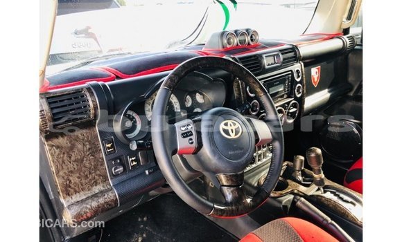 Buy Import Toyota FJ Cruiser Black Car in Import - Dubai in Central Buy Import Toyota FJ Cruiser Black Car in Import - Dubai in Central