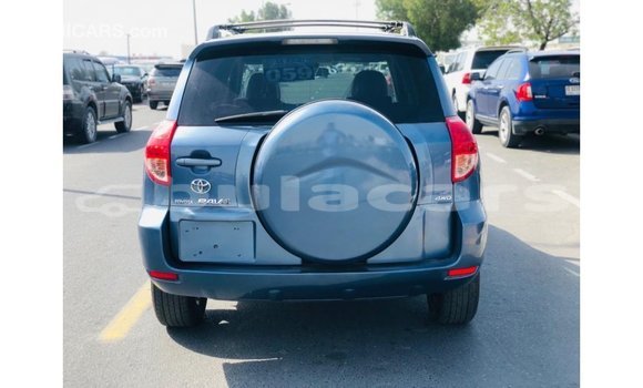 Buy Import Toyota 4Runner Blue Car in Import - Dubai in Central Buy Import Toyota 4Runner Blue Car in Import - Dubai in Central