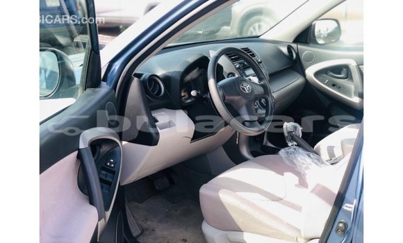 Buy Import Toyota 4Runner Blue Car in Import - Dubai in Central Buy Import Toyota 4Runner Blue Car in Import - Dubai in Central