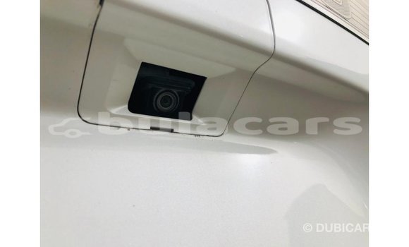 Buy Import Toyota Prado White Car in Import - Dubai in Central Buy Import Toyota Prado White Car in Import - Dubai in Central