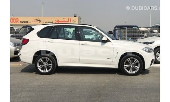 Buy Import BMW X5 White Car in Import - Dubai in Central Buy Import BMW X5 White Car in Import - Dubai in Central