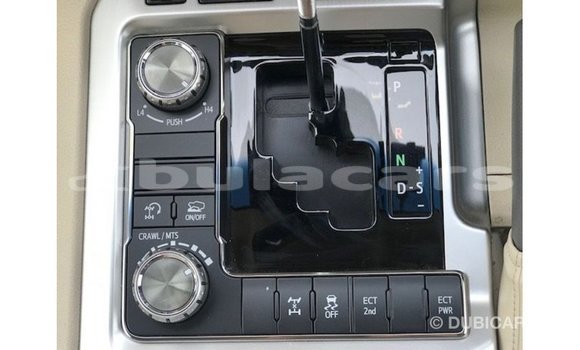 Buy Import Toyota Land Cruiser Red Car in Import - Dubai in Central Buy Import Toyota Land Cruiser Red Car in Import - Dubai in Central