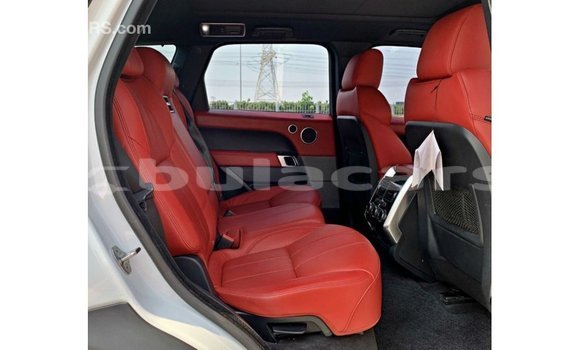 Buy Import Land Rover Range Rover White Car in Import - Dubai in Central Buy Import Land Rover Range Rover White Car in Import - Dubai in Central
