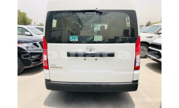Buy Import Toyota Hiace White Car in Import - Dubai in Central Buy Import Toyota Hiace White Car in Import - Dubai in Central