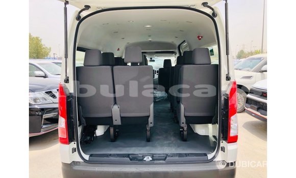 Buy Import Toyota Hiace White Car in Import - Dubai in Central Buy Import Toyota Hiace White Car in Import - Dubai in Central