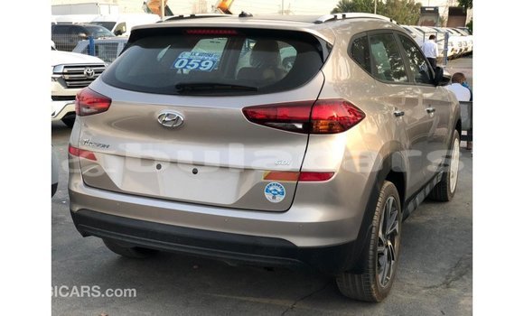 Buy Import Hyundai Tucson Other Car in Import - Dubai in Central Buy Import Hyundai Tucson Other Car in Import - Dubai in Central
