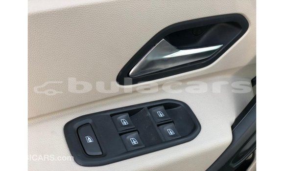 Buy Import Renault Duster Beige Car in Import - Dubai in Central Buy Import Renault Duster Beige Car in Import - Dubai in Central