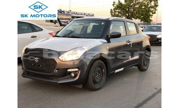 Acheter Import Voiture Suzuki Swift Gris à Import - Dubai, Central