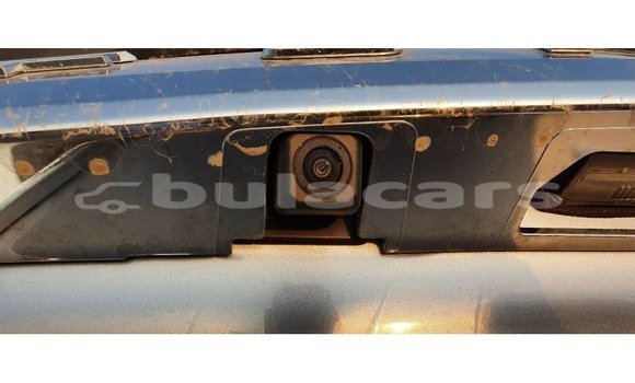 Acheter Import Voiture Toyota Fortuner Gris à Import - Dubai, Central Acheter Import Voiture Toyota Fortuner Gris à Import - Dubai, Central