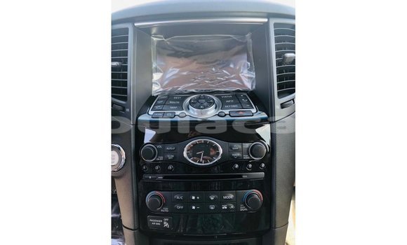 Acheter Import Voiture Infiniti EX Blanc à Import - Dubai, Central Acheter Import Voiture Infiniti EX Blanc à Import - Dubai, Central