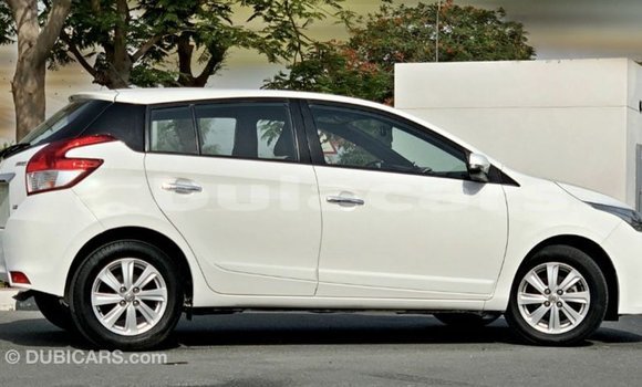 Buy Import Toyota Yaris White Car in Import - Dubai in Central Buy Import Toyota Yaris White Car in Import - Dubai in Central