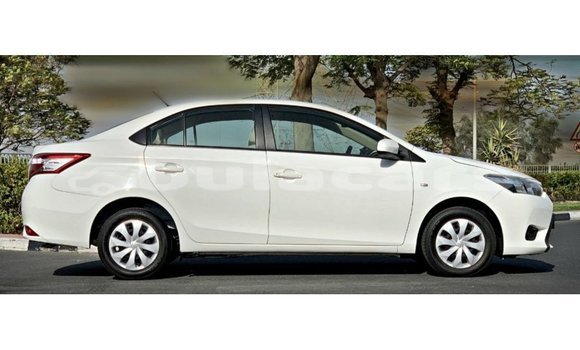 Buy Import Toyota Yaris White Car in Import - Dubai in Central Buy Import Toyota Yaris White Car in Import - Dubai in Central