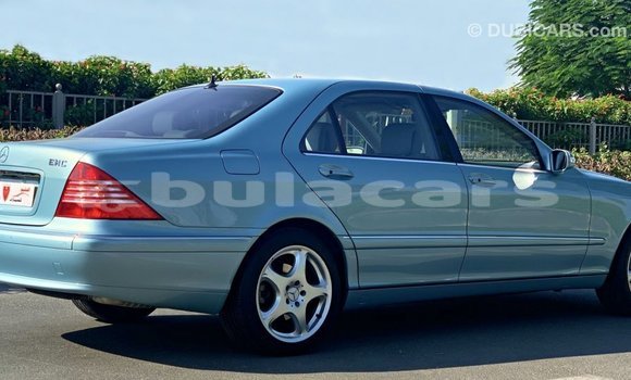 Buy Import Mercedes-Benz 200 Blue Car in Import - Dubai in Central Buy Import Mercedes-Benz 200 Blue Car in Import - Dubai in Central