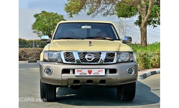 Buy Import Nissan Patrol Beige Car in Import - Dubai in Central Buy Import Nissan Patrol Beige Car in Import - Dubai in Central