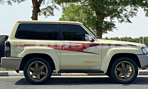Buy Import Nissan Patrol Beige Car in Import - Dubai in Central Buy Import Nissan Patrol Beige Car in Import - Dubai in Central