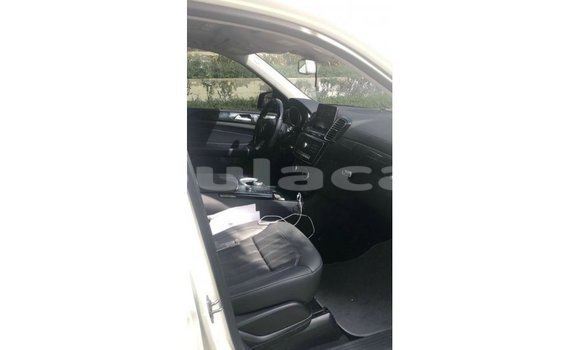 Buy Import Mercedes-Benz GLE White Car in Import - Dubai in Central Buy Import Mercedes-Benz GLE White Car in Import - Dubai in Central