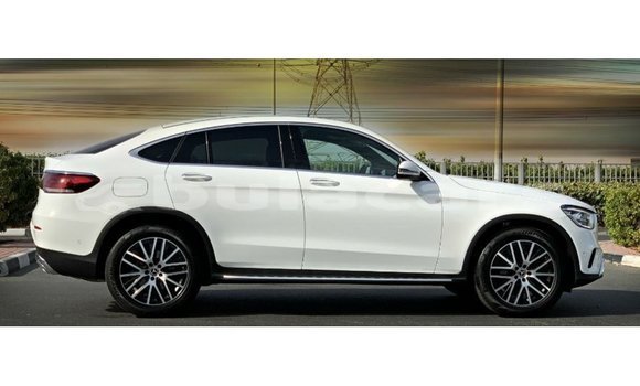 Buy Import Mercedes-Benz GLC White Car in Import - Dubai in Central Buy Import Mercedes-Benz GLC White Car in Import - Dubai in Central