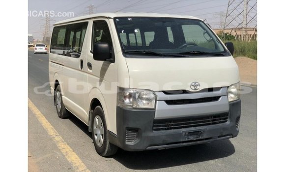 Buy Import Toyota Hiace White Car in Import - Dubai in Central Buy Import Toyota Hiace White Car in Import - Dubai in Central