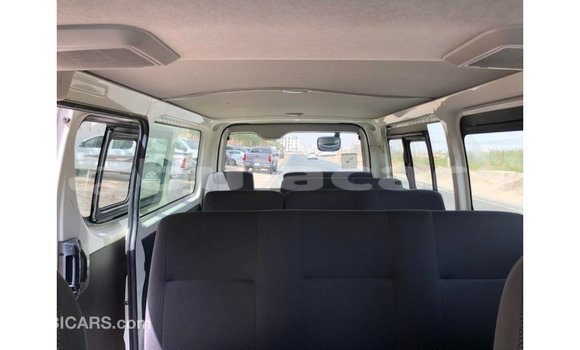Buy Import Toyota Hiace White Car in Import - Dubai in Central Buy Import Toyota Hiace White Car in Import - Dubai in Central