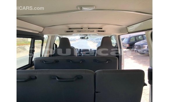 Buy Import Toyota Hiace White Car in Import - Dubai in Central Buy Import Toyota Hiace White Car in Import - Dubai in Central