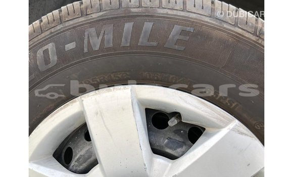 Buy Import Toyota Hiace White Car in Import - Dubai in Central Buy Import Toyota Hiace White Car in Import - Dubai in Central