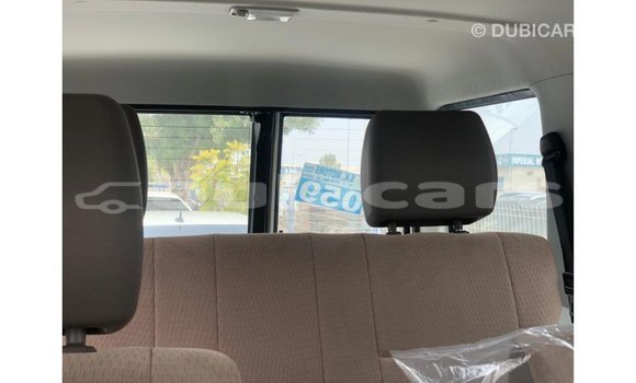 Buy Import Toyota Land Cruiser Grey Car in Import - Dubai in Central Buy Import Toyota Land Cruiser Grey Car in Import - Dubai in Central
