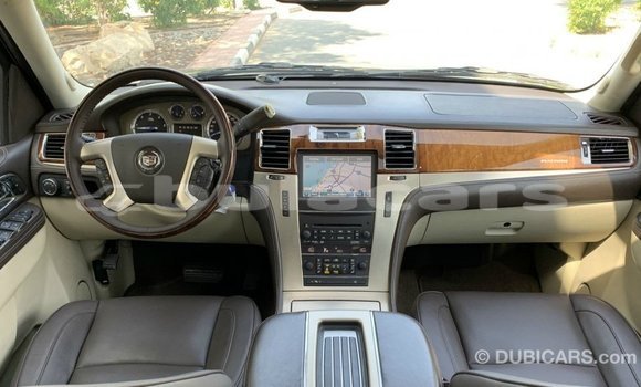 Buy Import Cadillac Escalade Black Car in Import - Dubai in Central Buy Import Cadillac Escalade Black Car in Import - Dubai in Central
