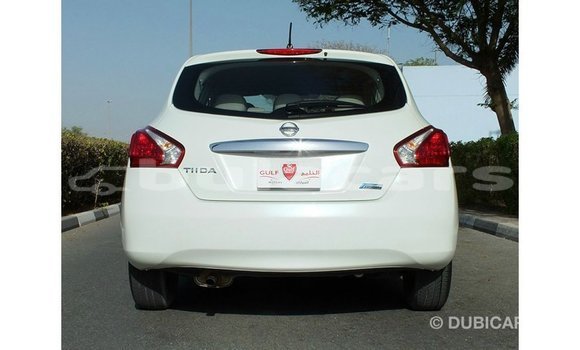 Buy Import Nissan Tiida White Car in Import - Dubai in Central Buy Import Nissan Tiida White Car in Import - Dubai in Central