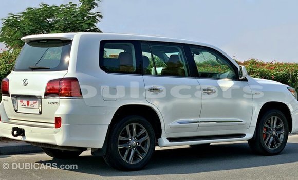 Buy Import Lexus LX White Car in Import - Dubai in Central Buy Import Lexus LX White Car in Import - Dubai in Central