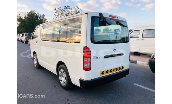 Buy Import Toyota Hiace White Car in Import - Dubai in Central Buy Import Toyota Hiace White Car in Import - Dubai in Central