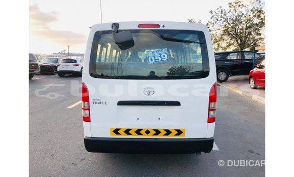 Buy Import Toyota Hiace White Car in Import - Dubai in Central Buy Import Toyota Hiace White Car in Import - Dubai in Central