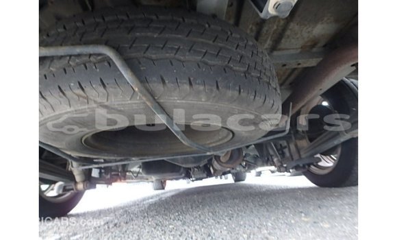 Acheter Import Voiture Toyota Hiace Blanc à Import - Dubai, Central Acheter Import Voiture Toyota Hiace Blanc à Import - Dubai, Central