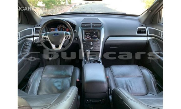 Buy Import Ford Explorer White Car in Import - Dubai in Central Buy Import Ford Explorer White Car in Import - Dubai in Central