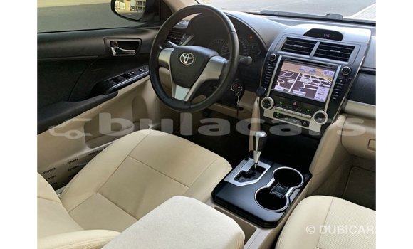 Buy Import Toyota Camry White Car in Import - Dubai in Central Buy Import Toyota Camry White Car in Import - Dubai in Central