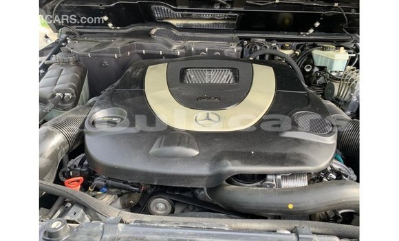 Buy Import Mercedes-Benz 190 Black Car in Import - Dubai in Central Buy Import Mercedes-Benz 190 Black Car in Import - Dubai in Central