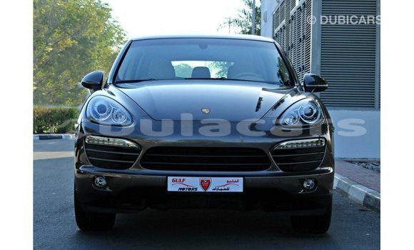 Buy Import Porsche Cayenne Brown Car in Import - Dubai in Central Buy Import Porsche Cayenne Brown Car in Import - Dubai in Central
