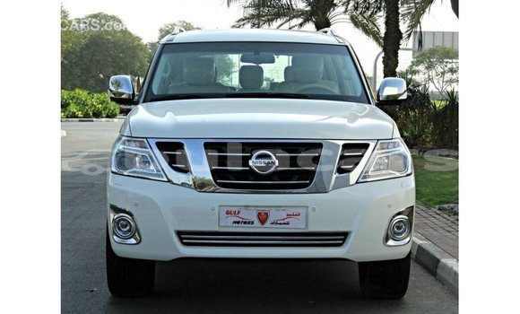 Buy Import Nissan Patrol White Car in Import - Dubai in Central Buy Import Nissan Patrol White Car in Import - Dubai in Central