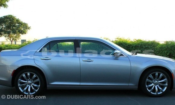 Buy Import Chrysler 300 Grey Car in Import - Dubai in Central Buy Import Chrysler 300 Grey Car in Import - Dubai in Central