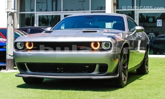 Buy Import Dodge Challenger Grey Car in Import - Dubai in Central Buy Import Dodge Challenger Grey Car in Import - Dubai in Central