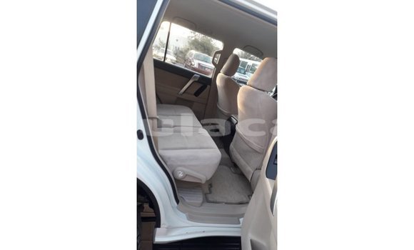 Buy Import Toyota Prado White Car in Import - Dubai in Central Buy Import Toyota Prado White Car in Import - Dubai in Central
