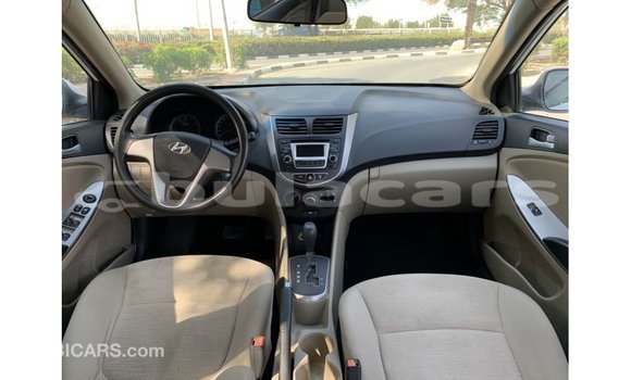 Buy Import Hyundai Accent White Car in Import - Dubai in Central Buy Import Hyundai Accent White Car in Import - Dubai in Central