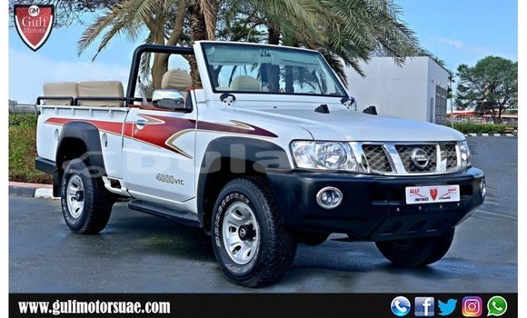 Buy Import Nissan Patrol White Car in Import - Dubai in Central