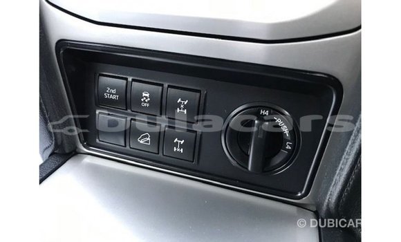 Acheter Import Voiture Toyota Prado Bleu à Import - Dubai, Central Acheter Import Voiture Toyota Prado Bleu à Import - Dubai, Central