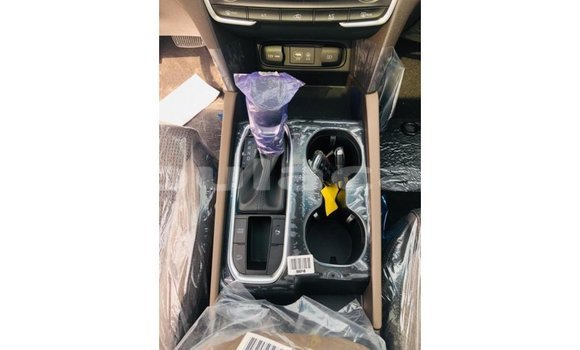 Buy Import Hyundai Santa Fe Green Car in Import - Dubai in Central Buy Import Hyundai Santa Fe Green Car in Import - Dubai in Central