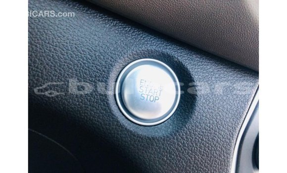 Buy Import Hyundai Santa Fe White Car in Import - Dubai in Central Buy Import Hyundai Santa Fe White Car in Import - Dubai in Central