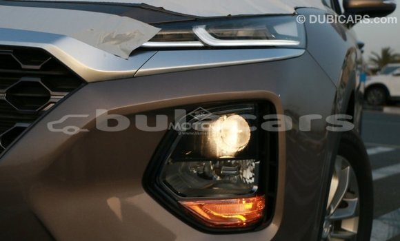 Buy Import Hyundai Santa Fe Brown Car in Import - Dubai in Central Buy Import Hyundai Santa Fe Brown Car in Import - Dubai in Central