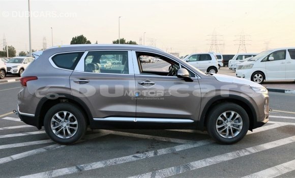 Buy Import Hyundai Santa Fe Brown Car in Import - Dubai in Central Buy Import Hyundai Santa Fe Brown Car in Import - Dubai in Central
